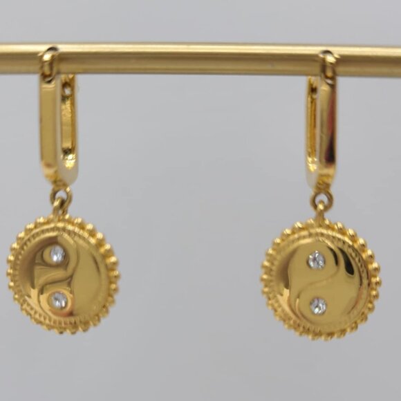 J Crew Demi Fine 14K Gold Plated Yin Yang Earrings - Picture 1 of 7